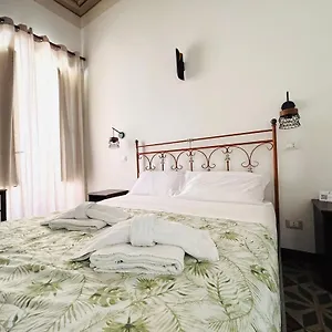 https://calvino-rooms-apartments.sicilyhotelsitaly.net